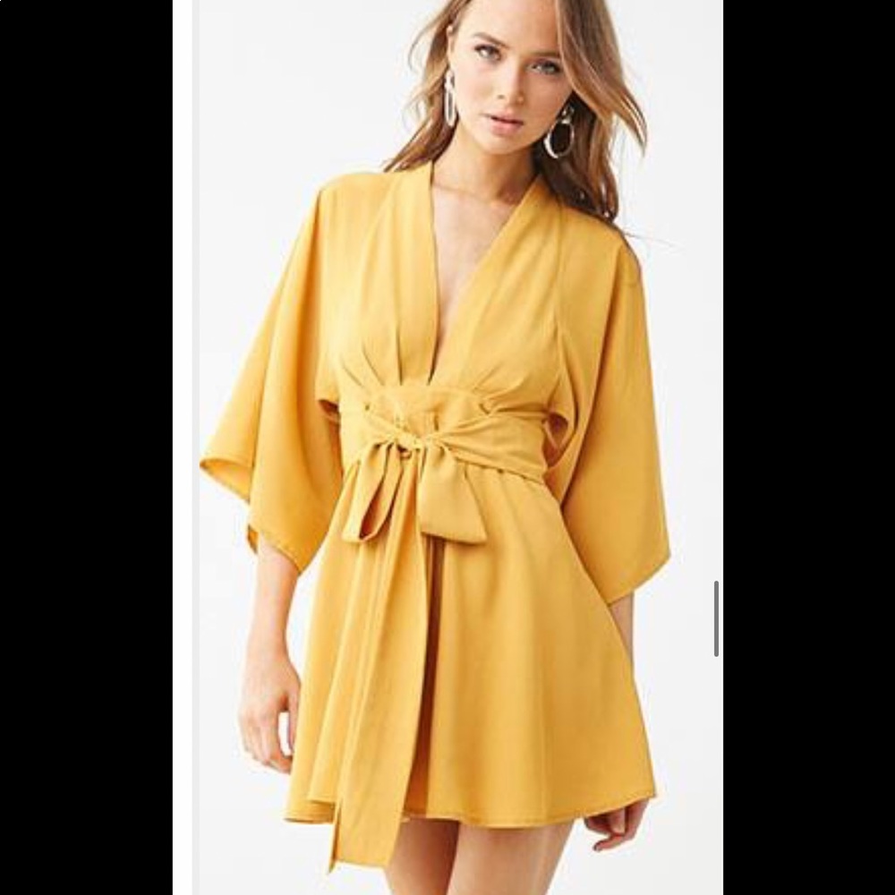 Forever 21 Tie-front knee-length dress SZ large
